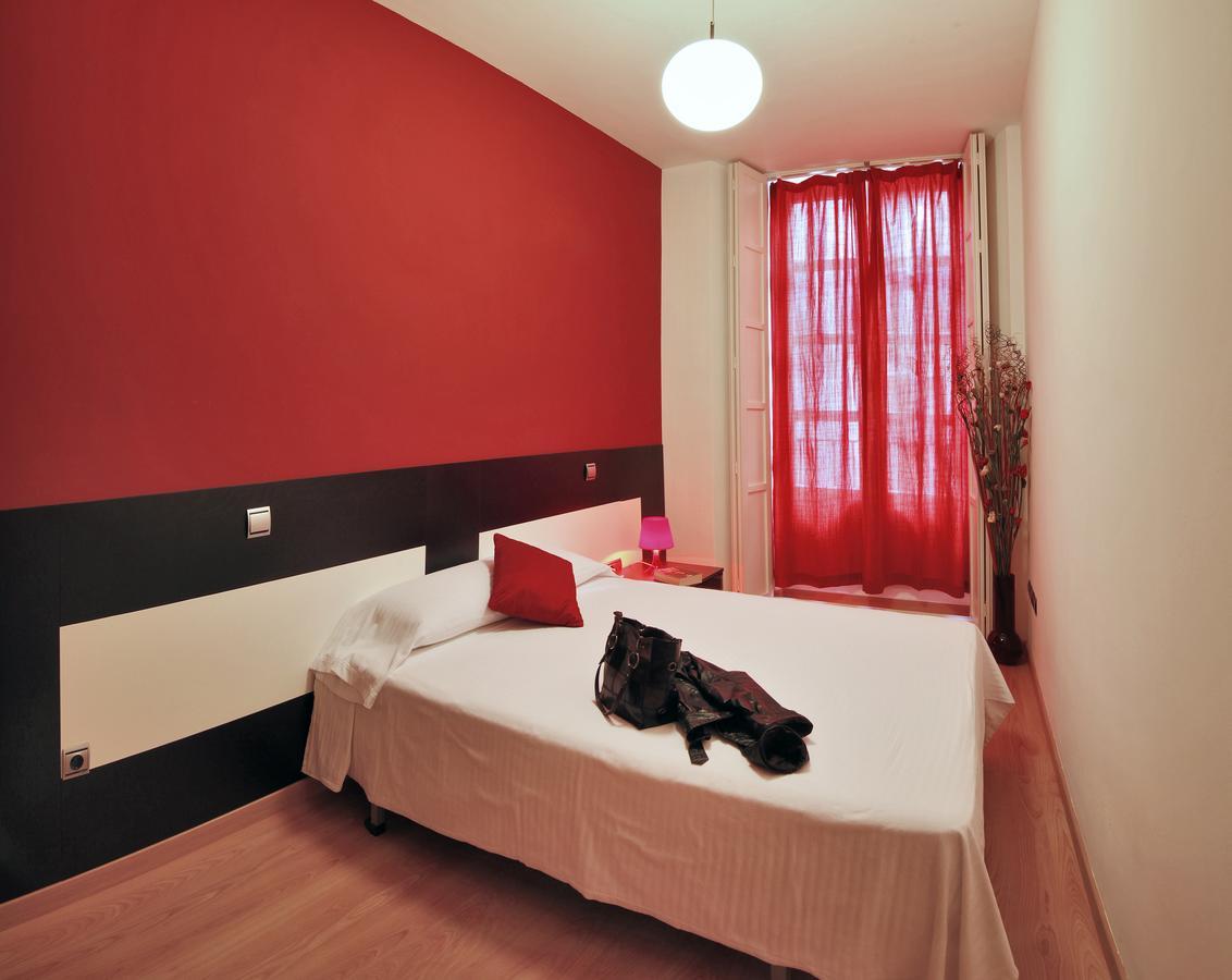 Apartamentos El Tiempo マドリード エクステリア 写真