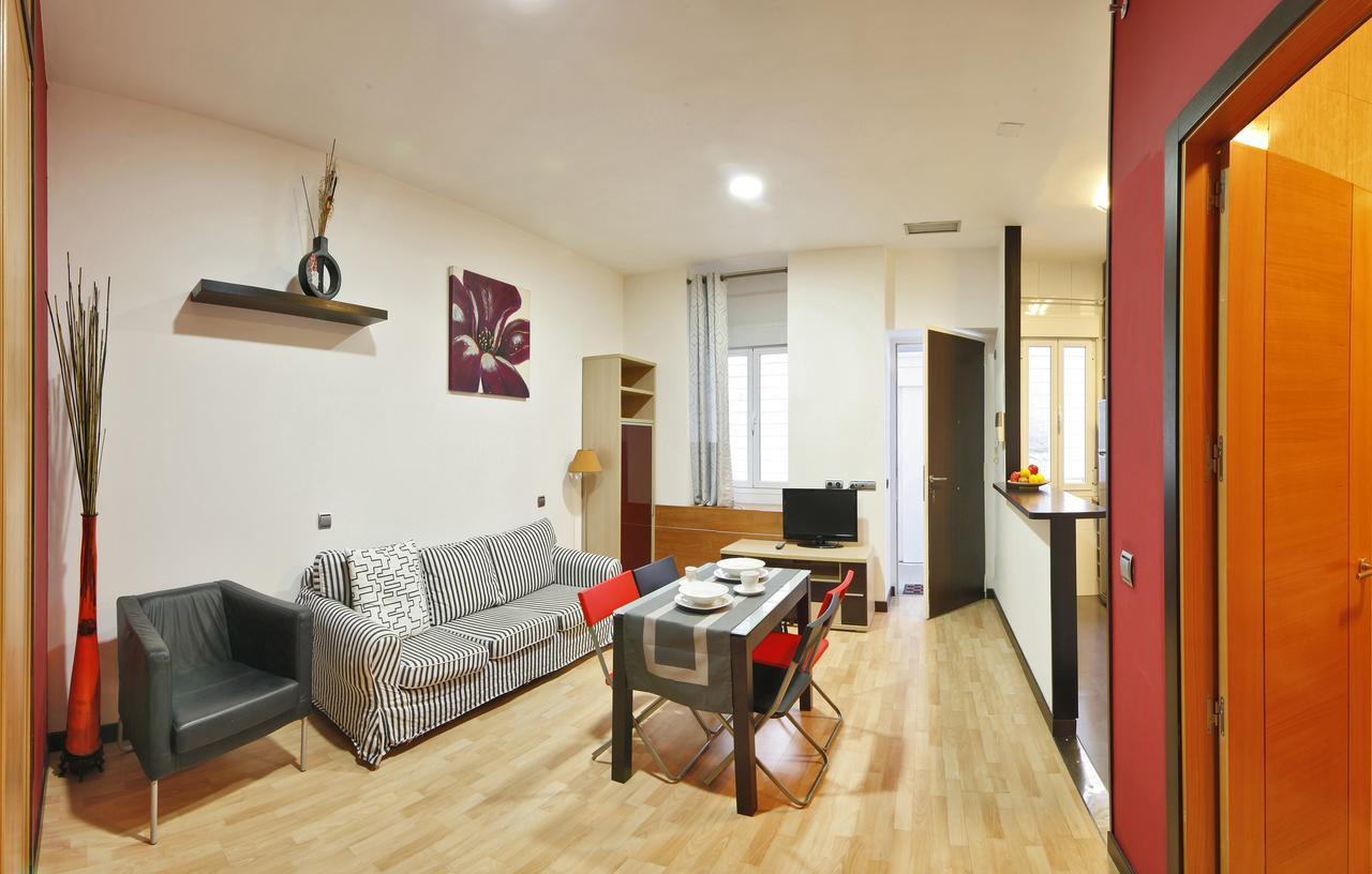 Apartamentos El Tiempo マドリード エクステリア 写真